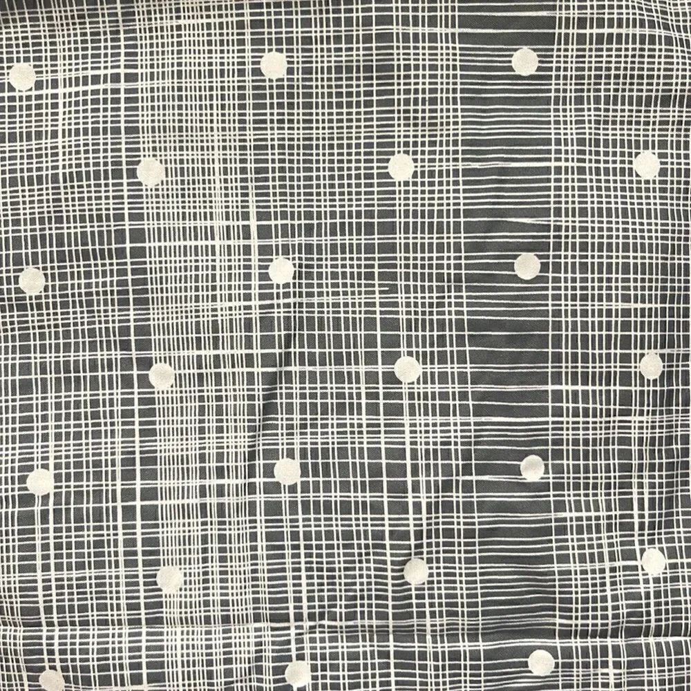 Ienjoyhome Queen duvet cover.  NWOT.  Includes two standard pillowcase shams.